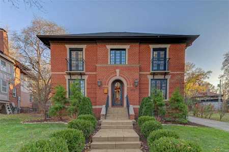 6944 Columbia Ave University City, MO 63130