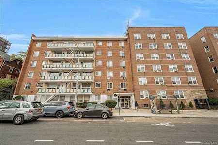 3201 Grand Concourse #3D Bronx, NY 10468