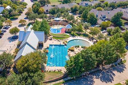 931 Kirby Drive Lantana, TX 76226