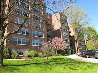 211-10 18th Avenue #6F Bayside, NY 11360
