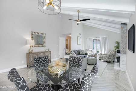 5820 N Scottsdale Road Paradise Valley, AZ 85253