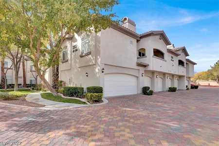 8305 Cherry Glaze Ave #201 Las Vegas, NV 89145