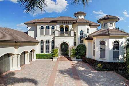 1585 S 3rd St Naples, FL 34102