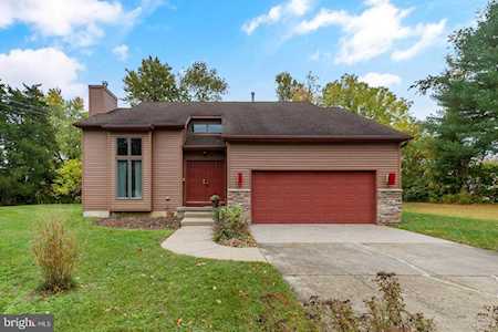 17 Chestnut Ave Berlin, NJ 08009
