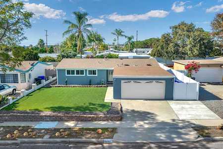2852 Mission Village Dr San Diego, CA 92123