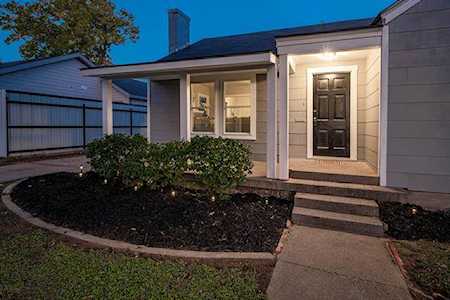 140 Blevins Street Fort Worth, TX 76111