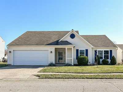 11253 Autumn Harvest Dr Fishers, IN 46038