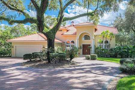 2506 Lake Ellen Dr Tampa, FL 33618