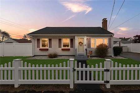120 Monticello Rd Pawtucket, RI 02861