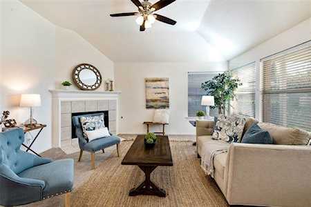 5017 China Berry Drive Mckinney, TX 75070