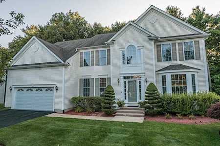 105 Amberville Rd North Andover, MA 01845