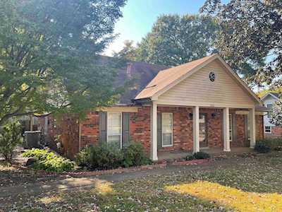 5583 Montpelier Dr Bartlett, TN 38134