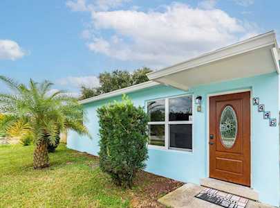 1446 W Jennings Street Lantana, FL 33462