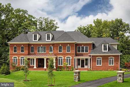 10227 Leesburg Pike Vienna, VA 22182
