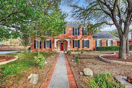 3305 Forrestridge Drive Denton, TX 76205