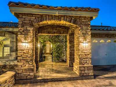 6634 Zephyr Wind Ave Las Vegas, NV 89139