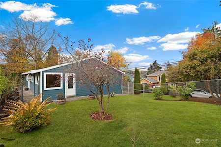 3601 NE 145th St Seattle, WA 98155
