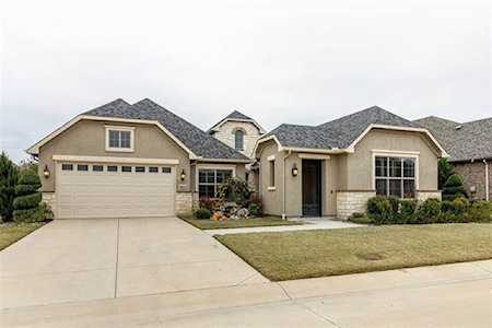 9613 Arkose Drive Denton, TX 76207