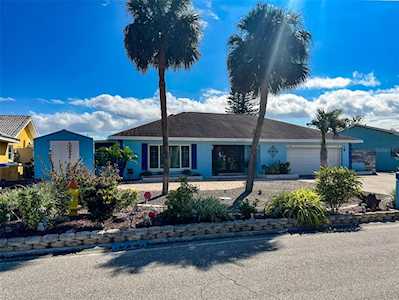6357 Cocoa Ln Apollo Beach, FL 33572