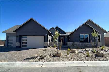 7589 Sky Horse Ave Las Vegas, NV 89113