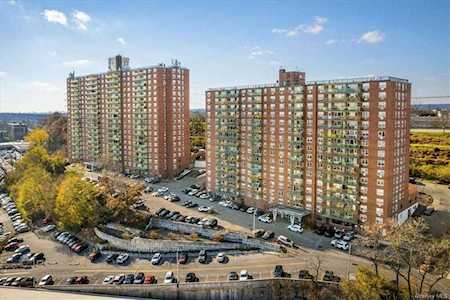 1841 Central Park Avenue #1F Yonkers, NY 10710