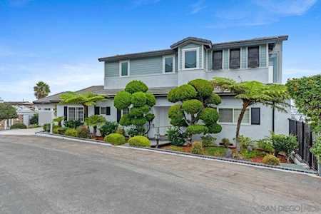 1203 Plum Street San Diego, CA 92106