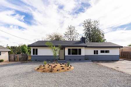 1036 Metcalf St Escondido, CA 92026