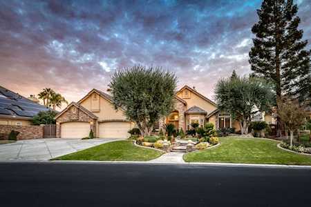 12246 N Via ll Prato Avenue Clovis, CA 93619