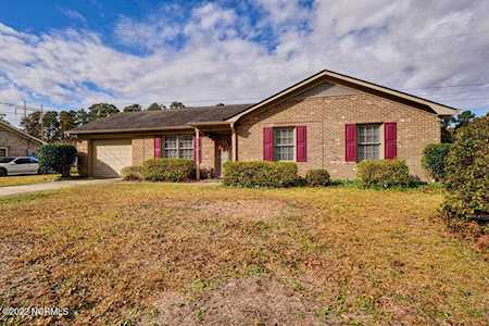 913 Spring Valley Road Wilmington, NC 28405