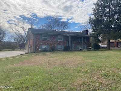 6008 Apache Trail Tr Knoxville, TN 37920