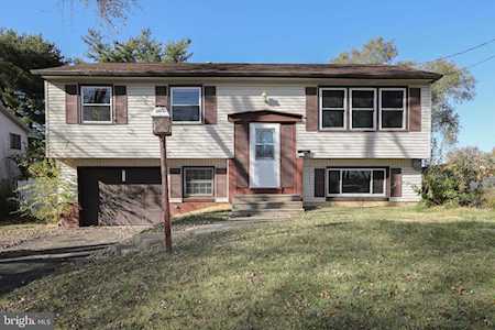 337 Davistown Rd Blackwood, NJ 08012