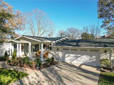 4318 Snelson Dr St Louis, MO 63129