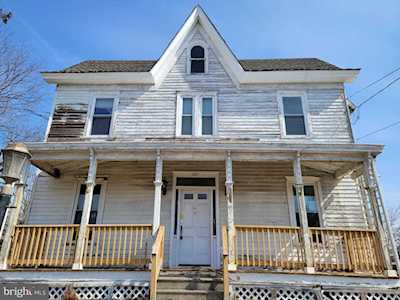211213 Main St S Elmer, NJ 08318