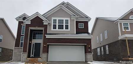 801 Reef Dr Canton Twp, MI 48187