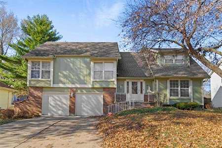 13106 Corrington Ave Grandview, MO 64030