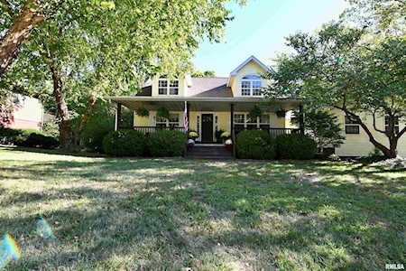 109 Apple Dr Metamora, IL 61548