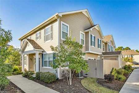 3837 Clarendon Way Virginia Beach, VA 23456