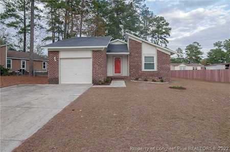1092 Glen Reilly Dr Fayetteville, NC 28314