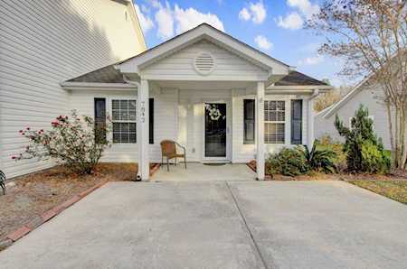 7842 Park Gate Dr North Charleston, SC 29418