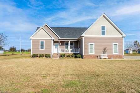 613 Old Neck Rd Hertford, NC 27944