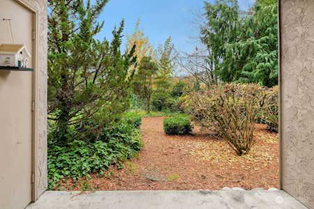 11633 100th Ave NE #A5 Kirkland, WA 98034