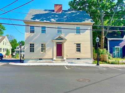 430 Islington St Portsmouth, NH 03801
