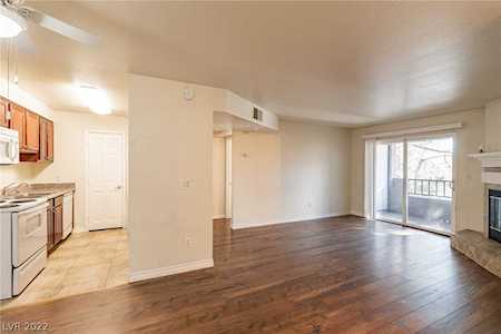 2606 S Durango Dr #274 Las Vegas, NV 89117