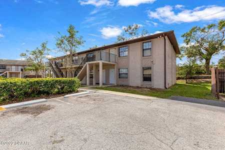 1290 9th Street #207 Daytona Beach, FL 32117