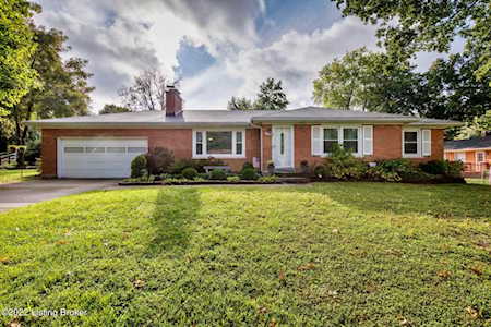 9706 Holiday Dr Louisville, KY 40272