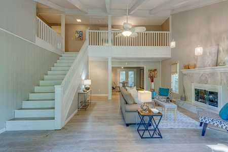 104 Hillwood Drive Dickson, TN 37055