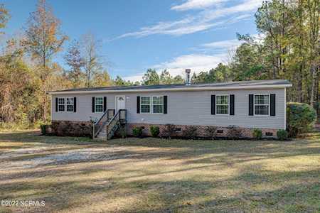 4219 Blue Banks Loop Road Leland, NC 28451