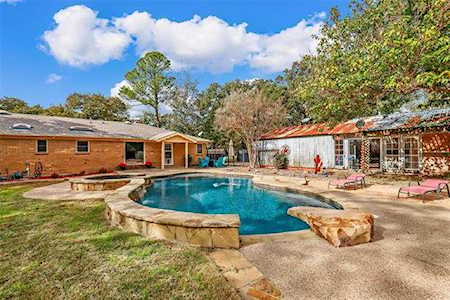 400 Center Lane Fort Worth, TX 76140
