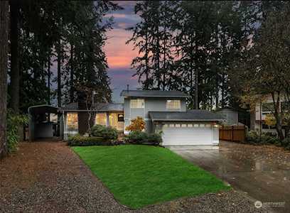 3237 SE Devonshire Place Port Orchard, WA 98366