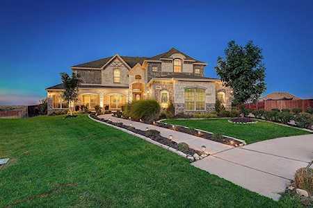 8500 Pinewood Drive Fort Worth, TX 76123